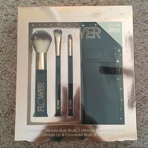 Flower Beauty Cosmetics Holiday Brushes Gift Set
